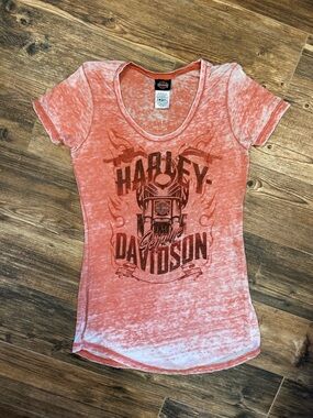 Harley-Davidson Burnout Tee | Barnett El Paso Texas | Fitted Y2K Biker Top
